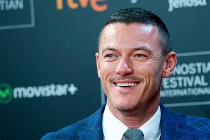 Luke Evans Net Worth |